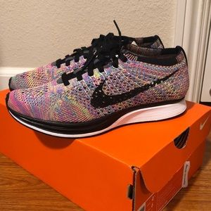 Nike flyknit multicolor racer